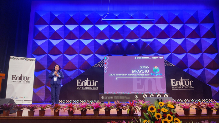Premian a la municipalidad provincial de san martรญn por compromiso con el desarrollo del Turismo.