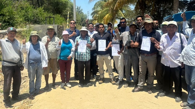 Entregan terreno a moradores del Medio Piura