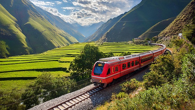 MTC avanza con el Aeropuerto de Huancavelica y la mejora del Ferrocarril Huancayo - Huancavelica