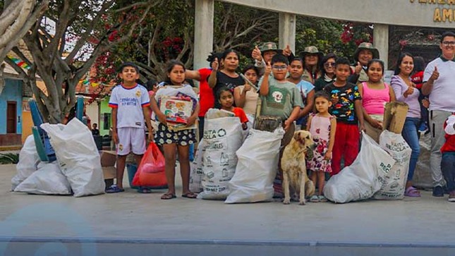 Recolectan 1.5 toneladas de reciclaje en eco trueque realizado en AMOTAPE