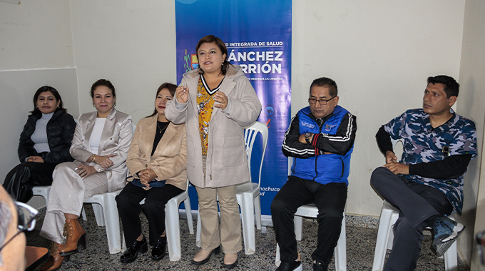 Acto de nombramiento de la nueva directora del hospital Leoncio Prado de Huamachuco