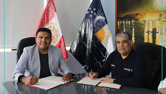 Municipalidad y Migraciones firman importante convenio.