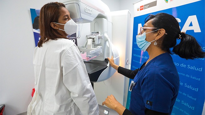 Minsa intensifica lucha contra el cáncer de mama con campaña nacional de tamizaje