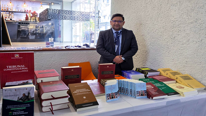 Tribunal Constitucional expone en México lo mejor de su producción bibliográfica en el XVI Congreso Iberoamericano de Derecho Constitucional