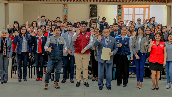 La Gerencia Ejecutiva de Vivienda, Construcción y Saneamiento, se hizo presente.