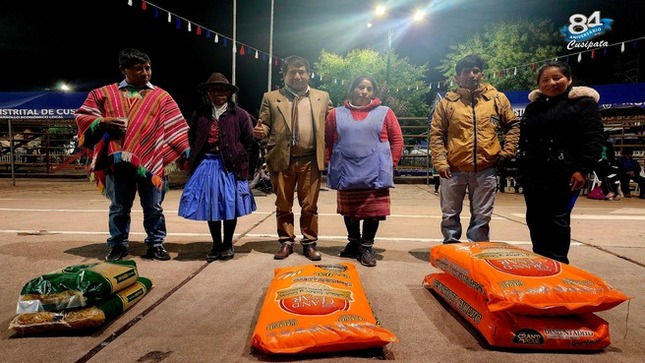 Cusipata celebra 84 años con la premiación a los ganadores de los diferentes concursos