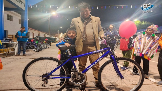 Cusipata celebra 84 años con la premiación a los ganadores de los diferentes concursos