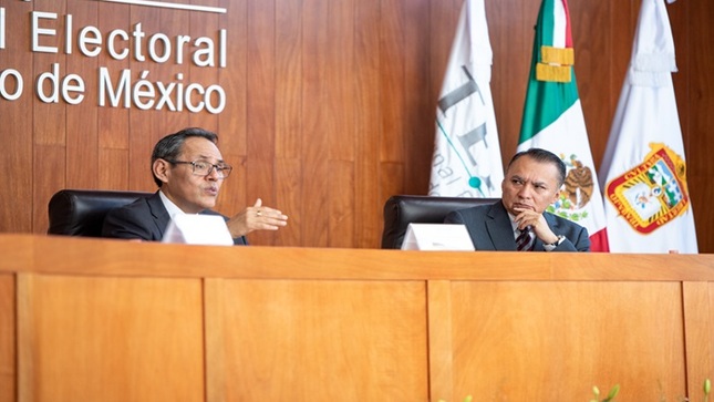 Conferencia magistral sobre “El constitucionalismo y la justicia electoral” brindó en México el vicepresidente del TC Helder Domínguez Haro