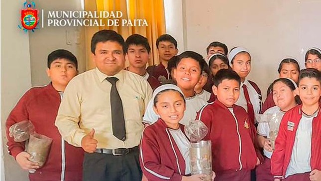 Con éxito se desarrolló TALLER DE COMPOSTAJE EN LA I.E. BETEL