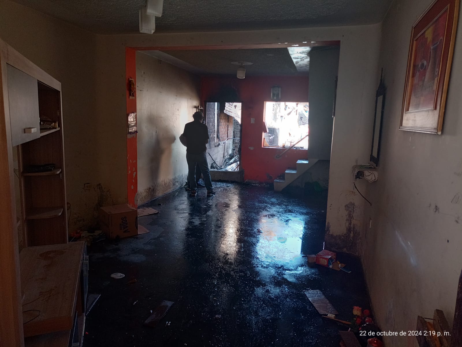 incendio, llamas devoraron todo en las viviendas