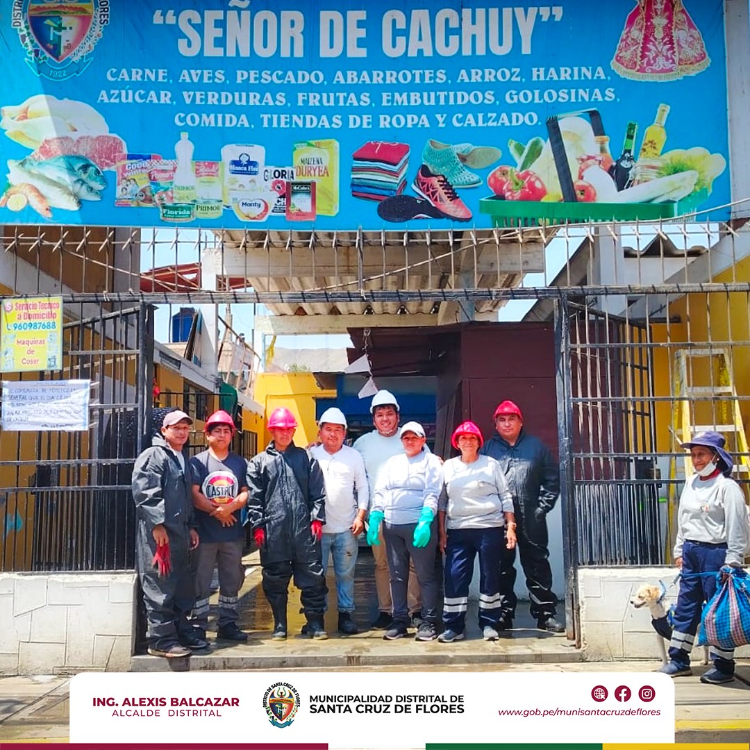 La Municipalidad de Santa Cruz de Flores realiza jornada de fumigación y limpieza en el Mercado Municipal