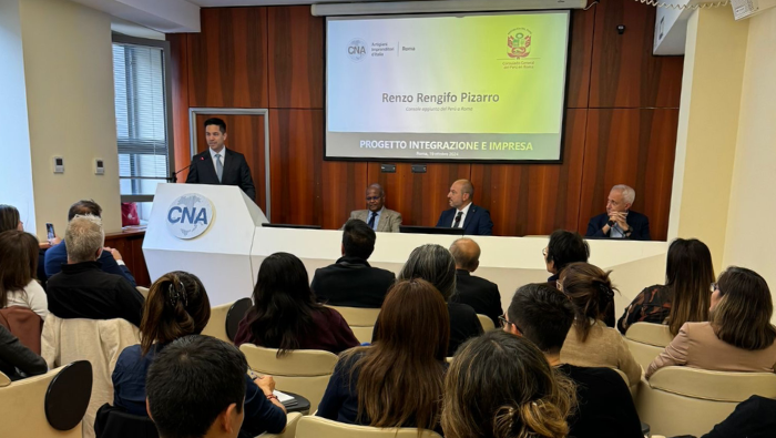 Brindan herramientas para facilitar la inserción empresarial de peruanos en Roma