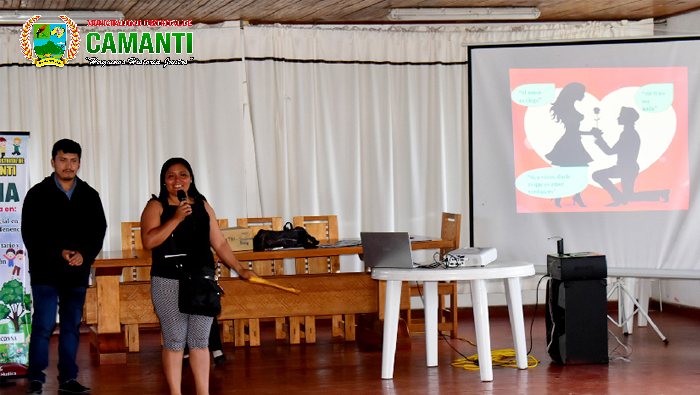 Con rotundo éxito se desarrolla la Escuela de Padres de Familia en la Municipalidad Distrital de Camanti