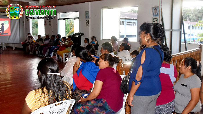 Con rotundo éxito se desarrolla la Escuela de Padres de Familia en la Municipalidad Distrital de Camanti