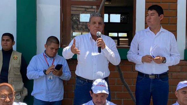 Alcalde Marlem Mogollón se expresa en defensa del agua para los agricultores del Valle del Chira