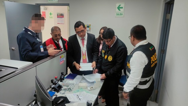 Fiscalía dirige detención de trabajador de la Aduana Marítima del Callao por la presunta venta de bienes patrimoniales de Sunat