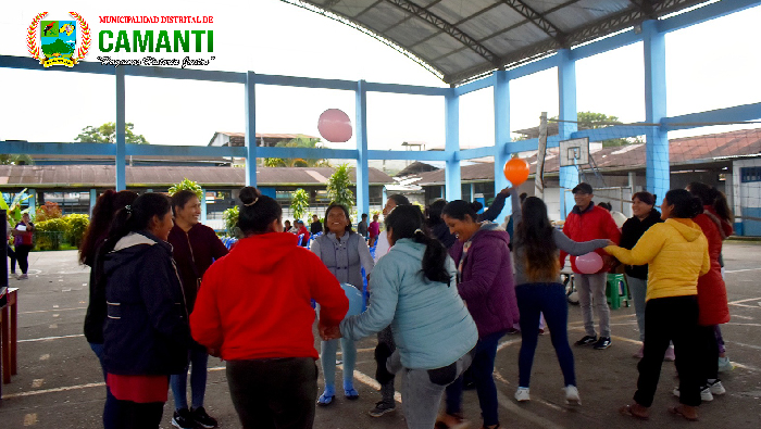 Con rotundo éxito se desarrolló el Taller de Escuela de Padres de Familia en Camanti