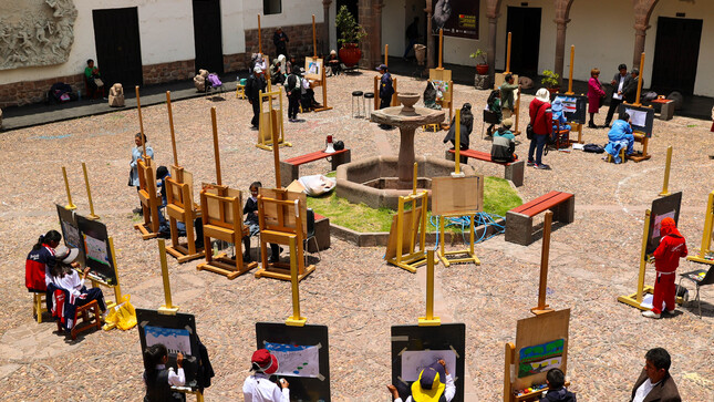 Local de Marqués, escenario donde los estudiantes pudieron plasmar sus obras 