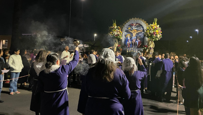 Arizona: comunidad peruana rinde homenaje al Cristo Moreno en Mesa