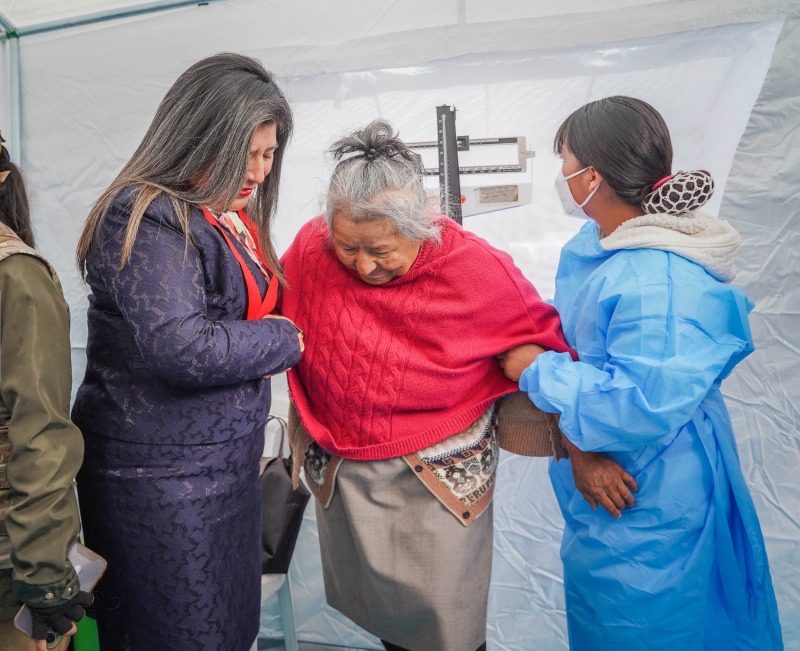Corte Superior de Justicia de Cusco participa en la Campaña Cívica Multisectorial de Santiago