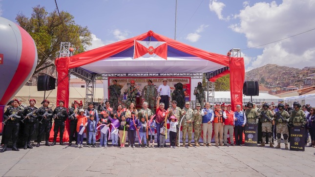 Presidenta de la Corte de Cusco participó en la ceremonia central en la Campaña Cívica Multisectorial organizada por el CCFFAA