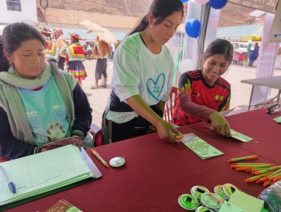 SNEJ Quispicanchi participó en la "Primera Feria Informativa Huaro 2024"