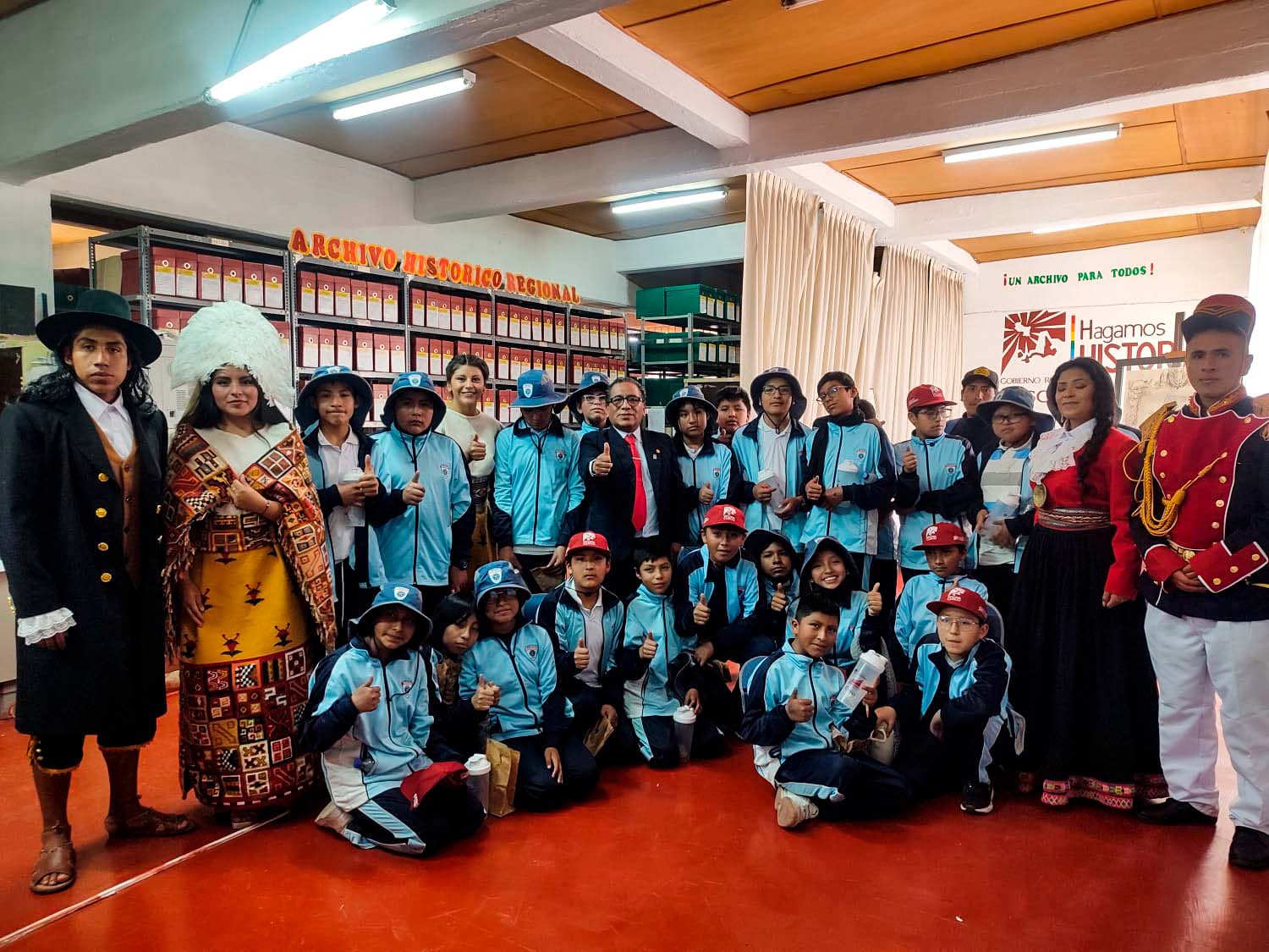 El Gobierno Regional De Cusco Fomenta Educación E Historia Través De Visitas Guiadas En El Archivo Regional
