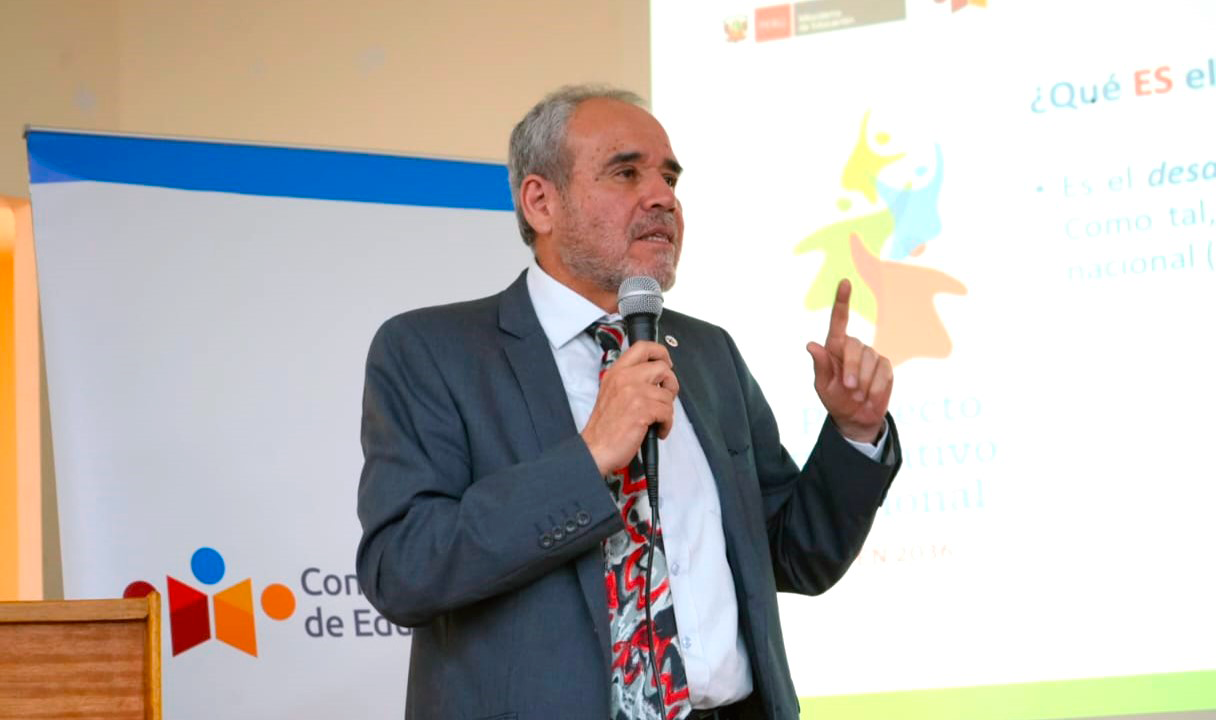 Universitarios cusqueños conocieron bondades del Observatorio del Proyecto Educativo Nacional