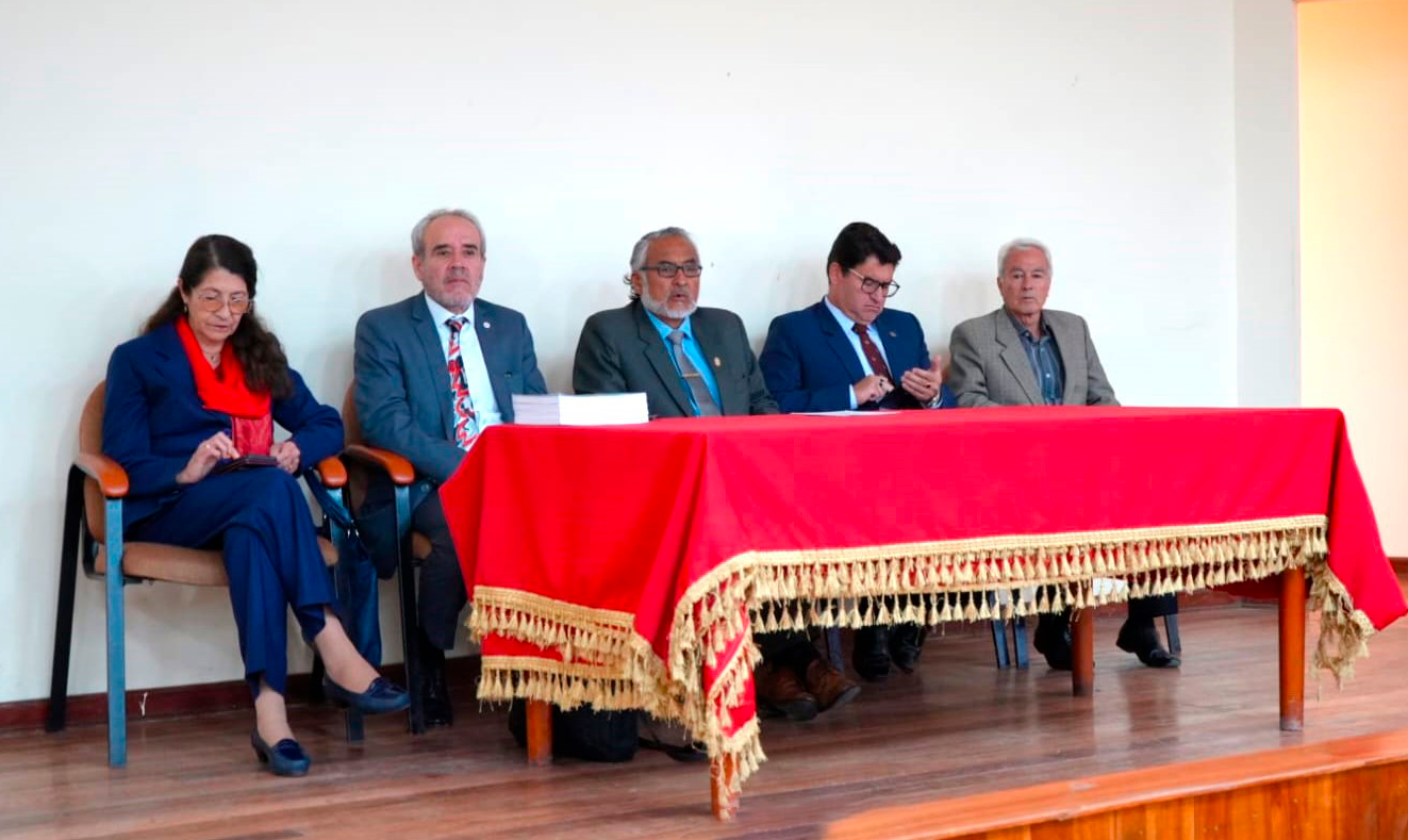 Universitarios cusqueños conocieron bondades del Observatorio del Proyecto Educativo Nacional