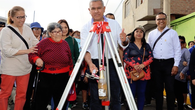 Llevando progreso: Alcalde Fernando Cárdenas inaugura obra en el Barrio Unión Obrero