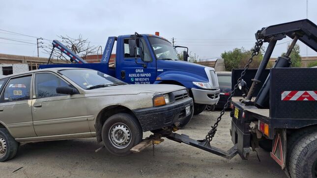 Municipalidad ingresa más de 15 vehículos semanales a depósito municipal
