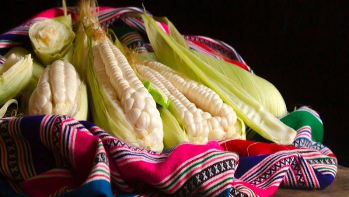 Hoy ofertas en vainita, papa, choclo, piña, papaya, mandarina y otros en mercados mayoristas