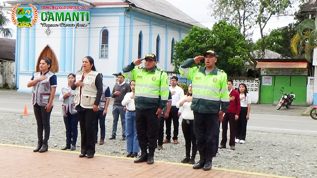 Izamiento del pabellón nacional en camanti para honrar nuestra patria