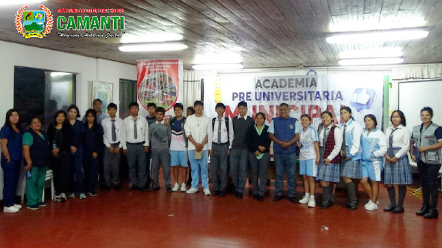 Apertura exitosa de la academia preuniversitaria municipal camanti 2024