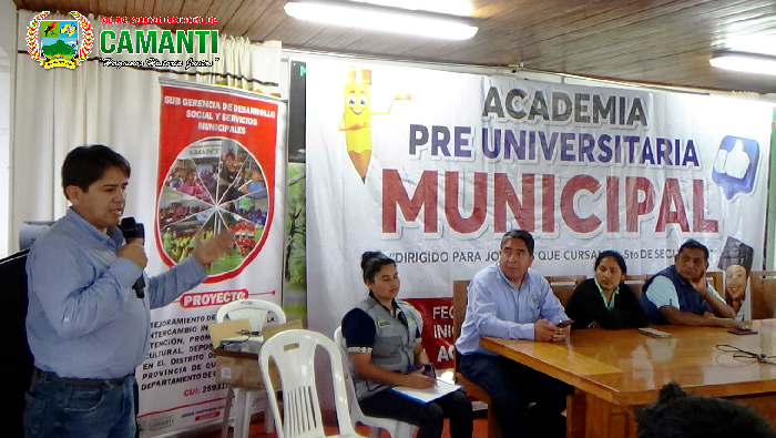 Apertura exitosa de la academia preuniversitaria municipal camanti 2024
