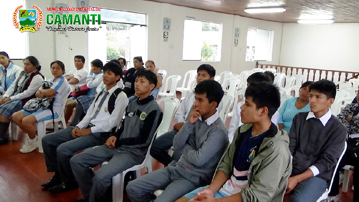 Apertura exitosa de la academia preuniversitaria municipal camanti 2024