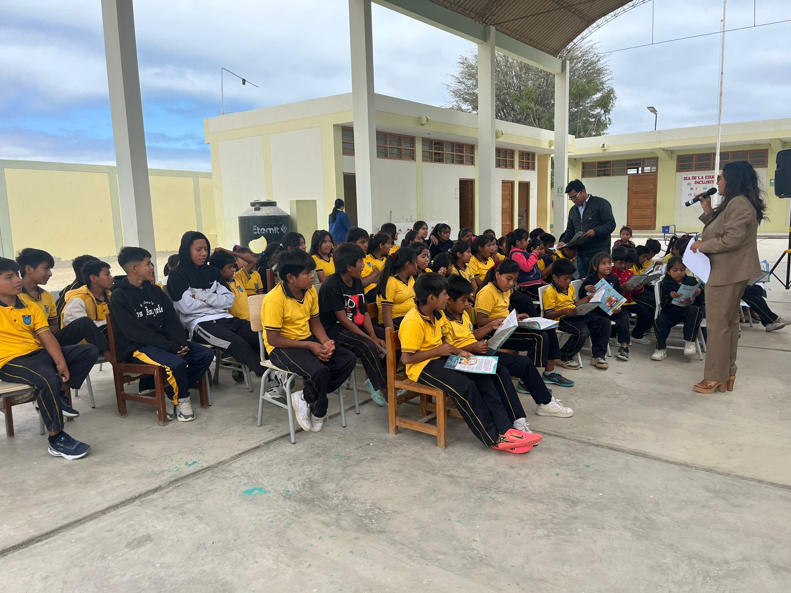SENSIBILIZACION COLEGIO PLAYA BLANCA SECHURA (1)