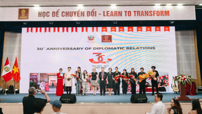 Vietnam: el quechua pop de Lenin Tamayo traspasa fronteras en Asia