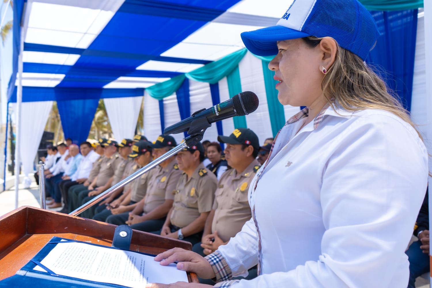Vicegobernadora regional entrega camionetas para reforzar lucha contra la criminalidad en Paita y sus distritos