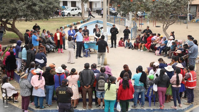 Ambulantes del mercado Los Portales venderán con orden y limpieza