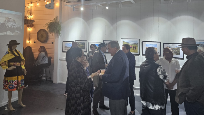 Inauguran exhibición fotográfica “Qhapaq Ñan: el Gran Camino Inca” en San Francisco