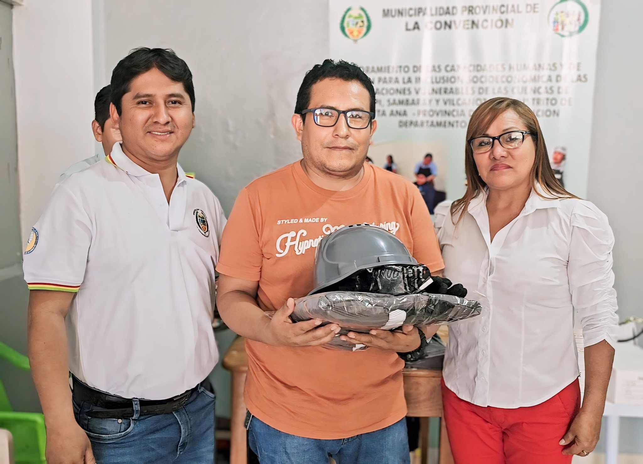 Gestión municipal del alcalde provincial educa y capacita a jóvenes en operación y manejo de maquinaria pesada