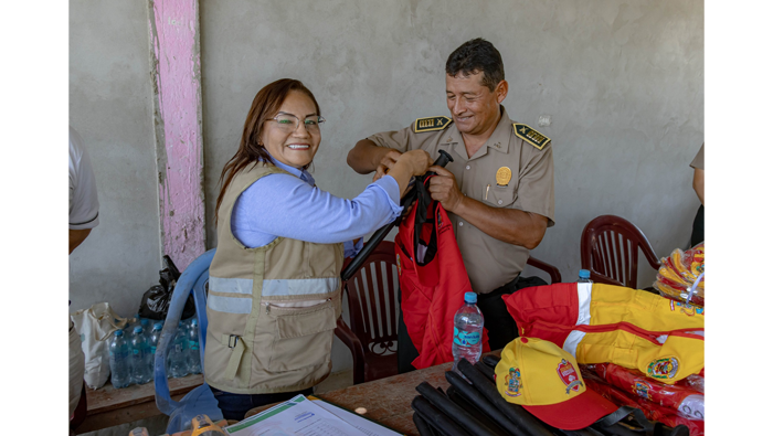 MPSM entrega chalecos y demΓ‘s accesorios a Juntas Vecinales.