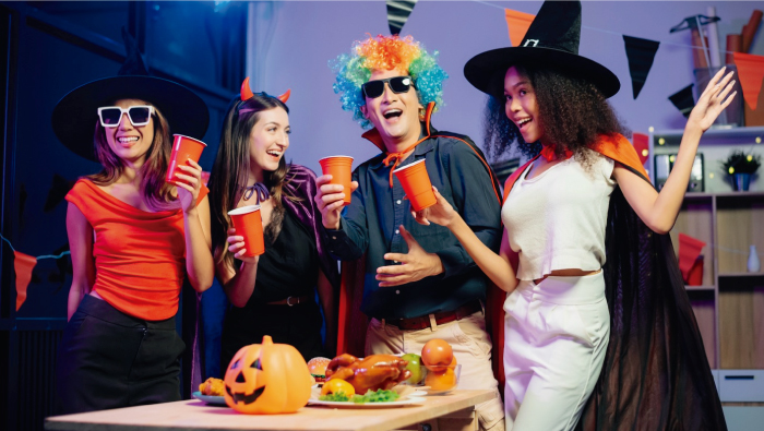 El Indecopi brinda recomendaciones para elegir productos seguros por celebraciones por Halloween y el Día de la Canción Criolla 
