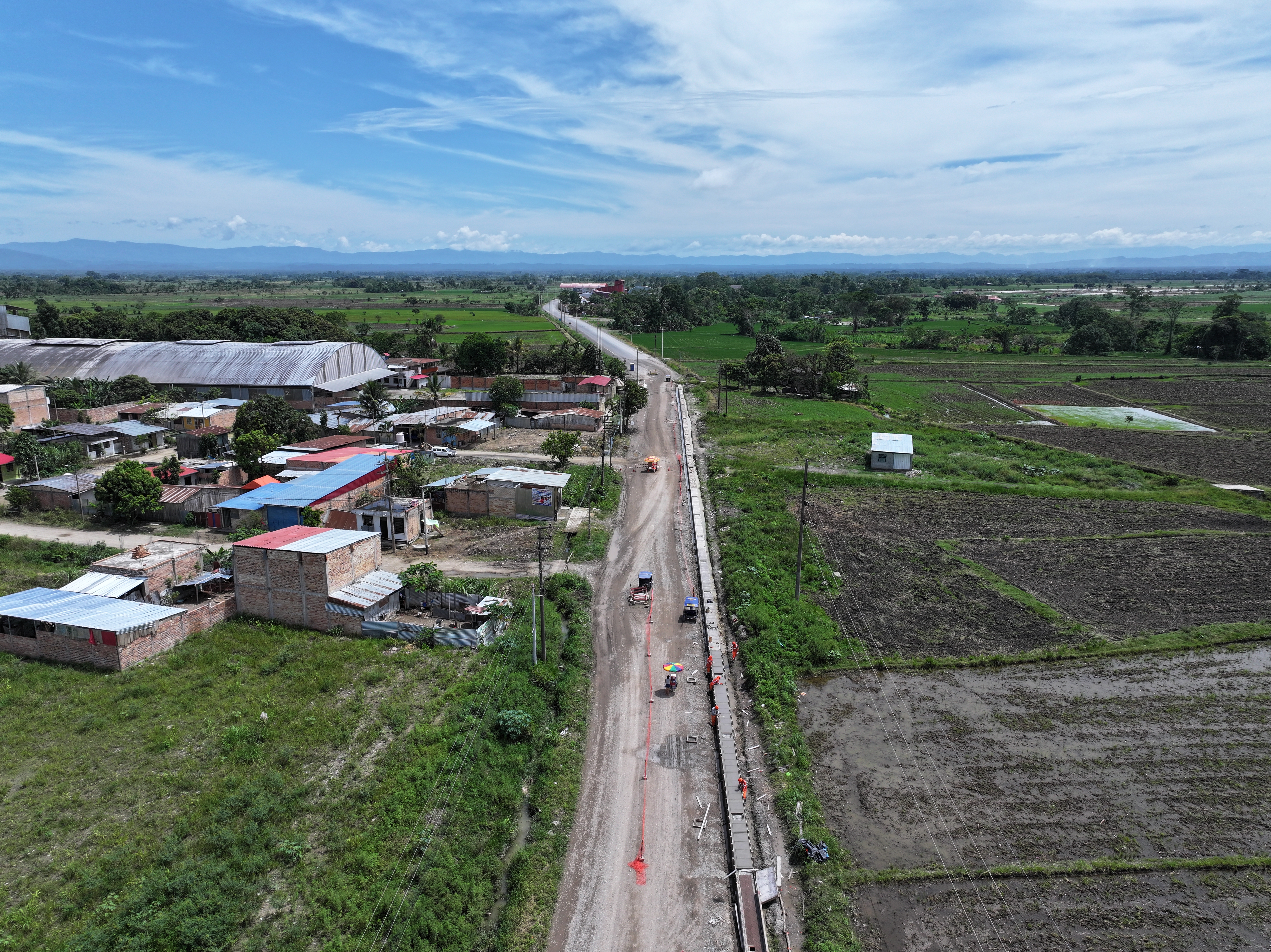 Asfaltado de la carretera Nueva Cajamarca-San Fernando-Yuracyacu