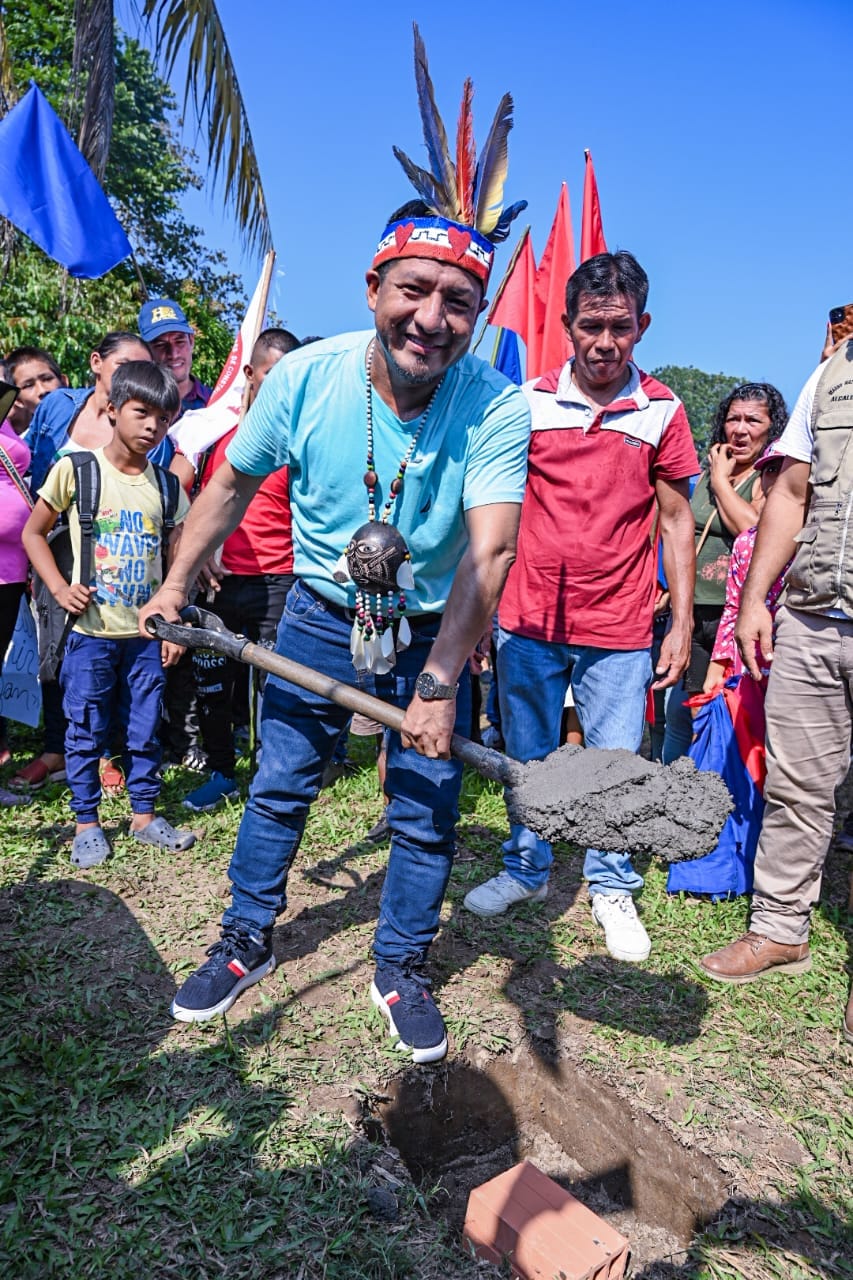 Gobernador Dr. René Chávez da inicio a obra de S/ 10'478,074 para el mejoramiento del servicio educativo en San Antonio de Miraño - Mazán