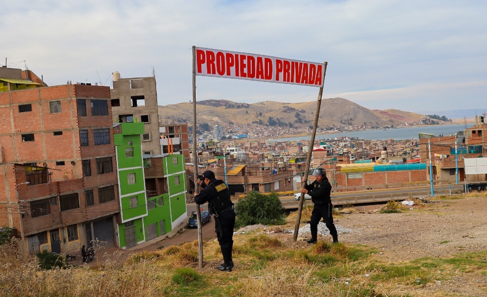 Municipalidad de Puno realizo intervención y retiro de letrero particular en área recreación publica