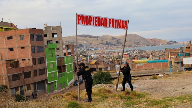 Municipalidad de Puno realizo intervención y retiro de letrero particular en área recreación publica