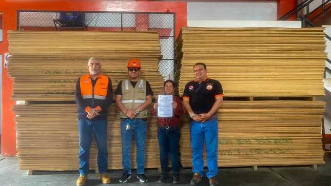 GOREL entrega ayuda humanitaria a la Municipalidad del Putumayo y Urarinas por déficit hídrico