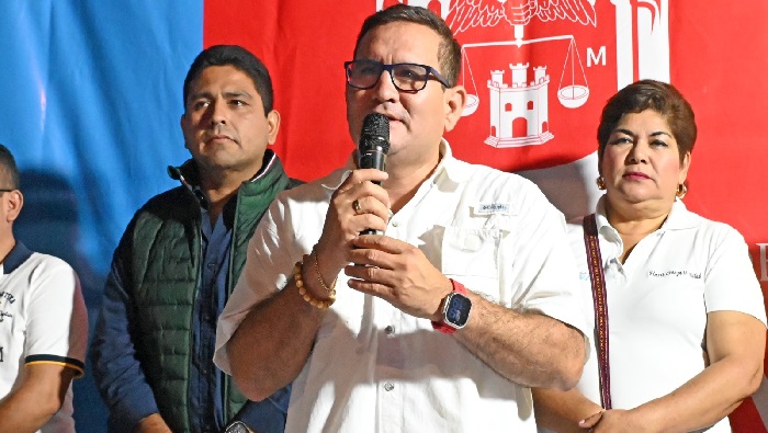 Alcalde Gabriel Madrid